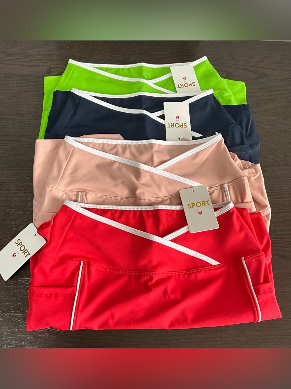 New-Set of 4 chores lycras "SPORT" different colors, S/M